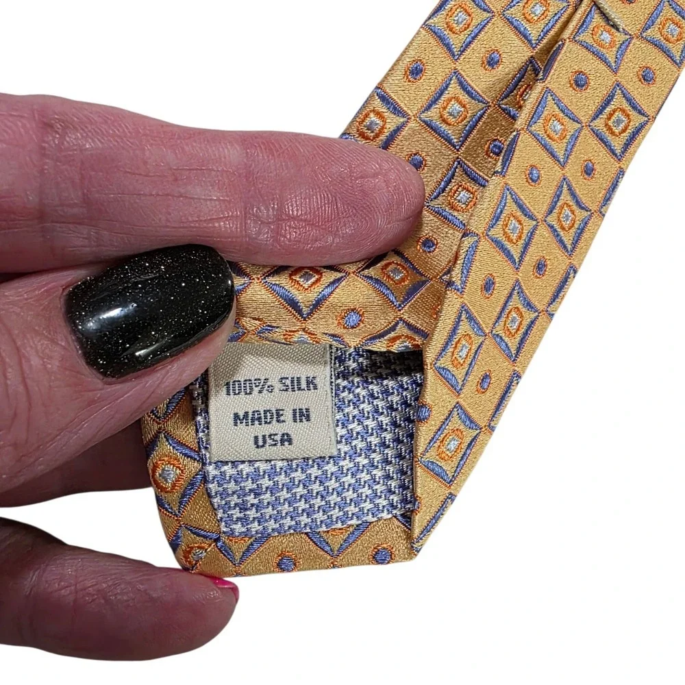 John W Nordstrom Men's Tie Necktie‎ Designer Luxury Peach Orange Blue Geometric